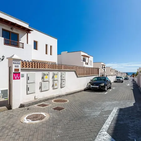 Villa Salinas By Ghr Rentals Costa Teguise