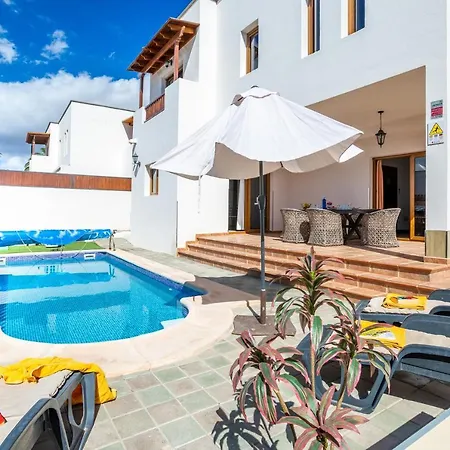 Villa Salinas By Ghr Rentals