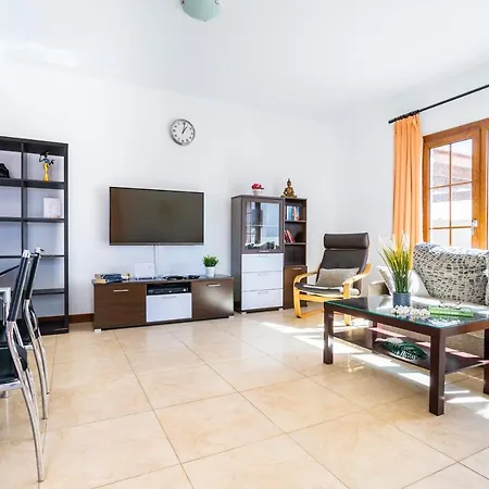 Villa Salinas By Ghr Rentals