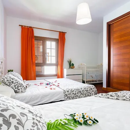 Villa Salinas By Ghr Rentals Costa Teguise